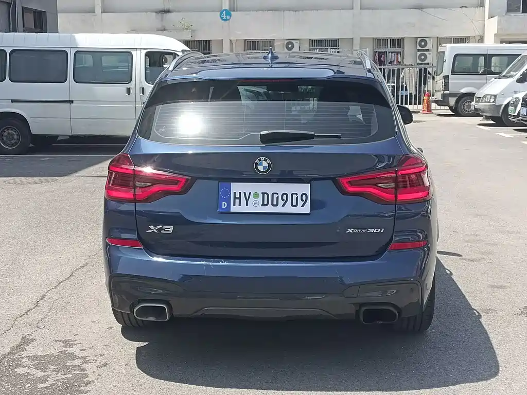 BMW X3 — миниатюра 5