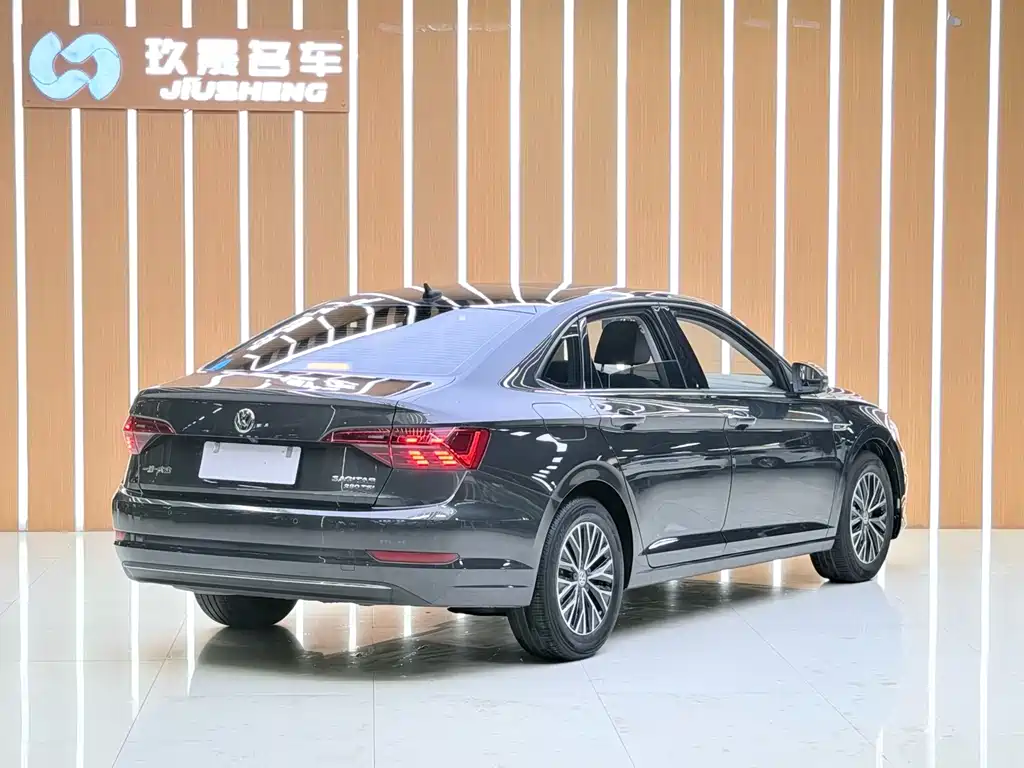 Volkswagen Sagitar — миниатюра 7
