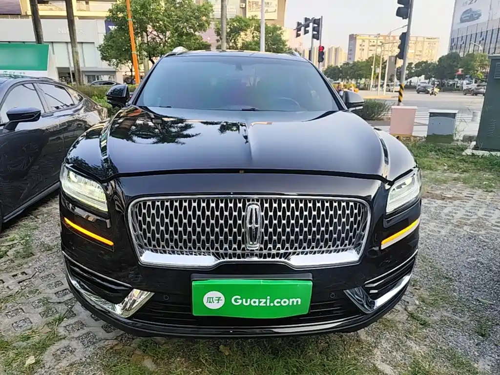 Lincoln Nautilus (Import) — миниатюра 3