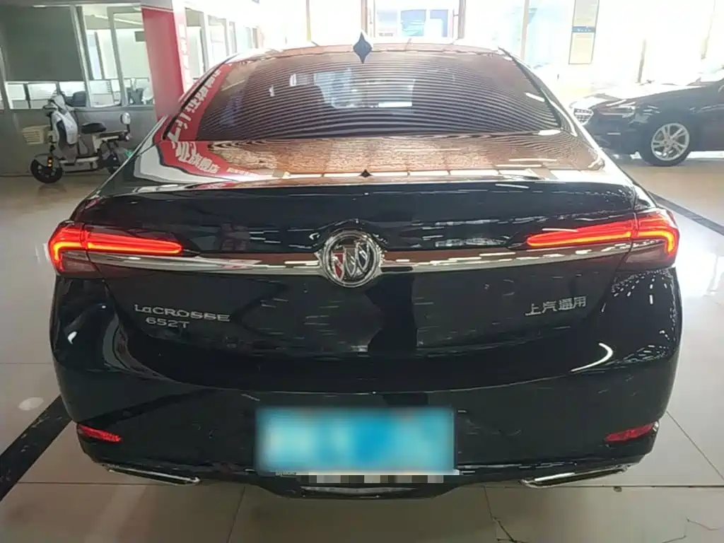 Buick LaCrosse — миниатюра 6