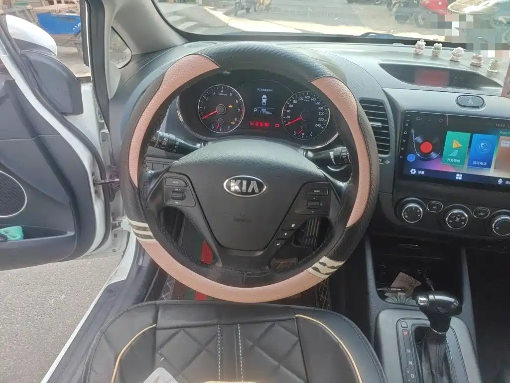 Kia K3 — миниатюра 6