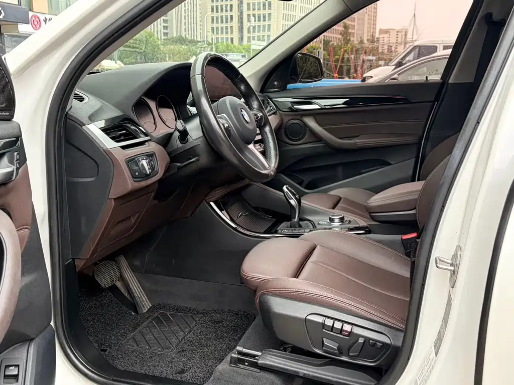 BMW X1 — миниатюра 4