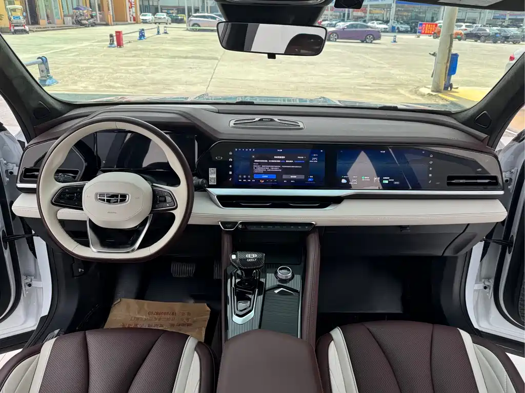 Geely Xingyue L — миниатюра 14