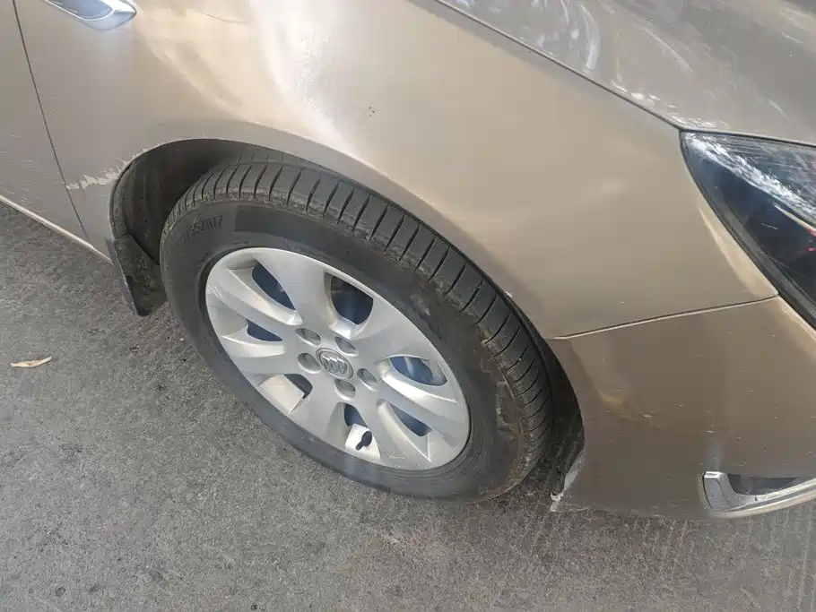 Buick Regal — миниатюра 6