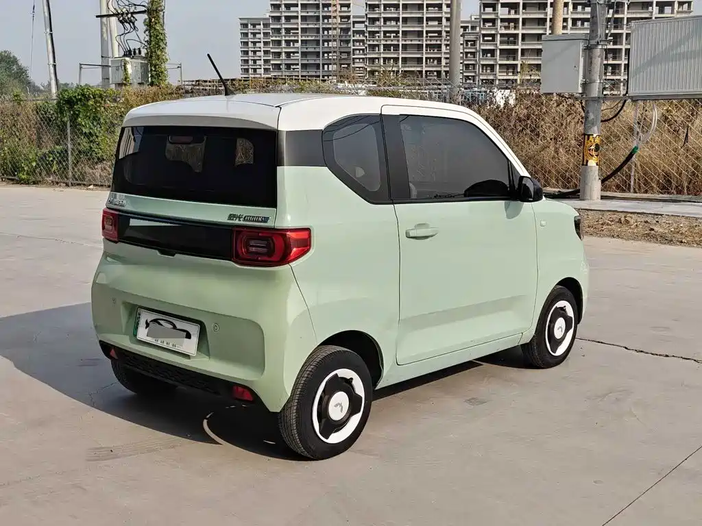 Wuling MINIEV — миниатюра 5