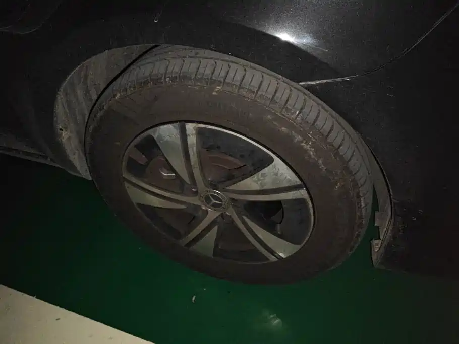 Mercedes-Benz Vito — миниатюра 6
