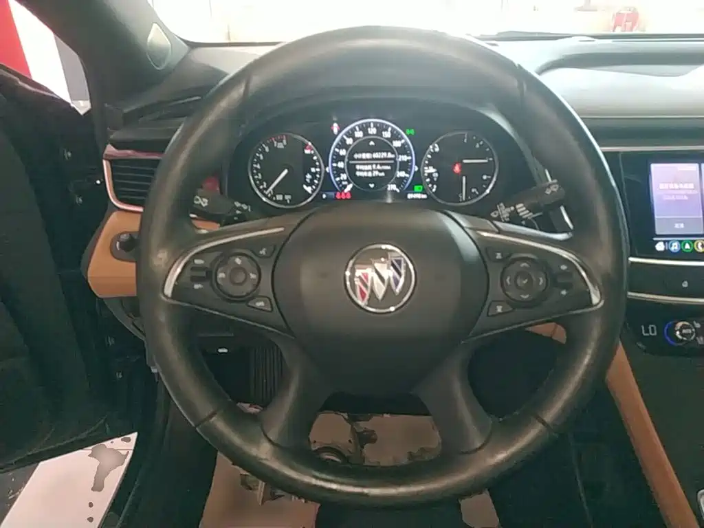 Buick LaCrosse — миниатюра 11