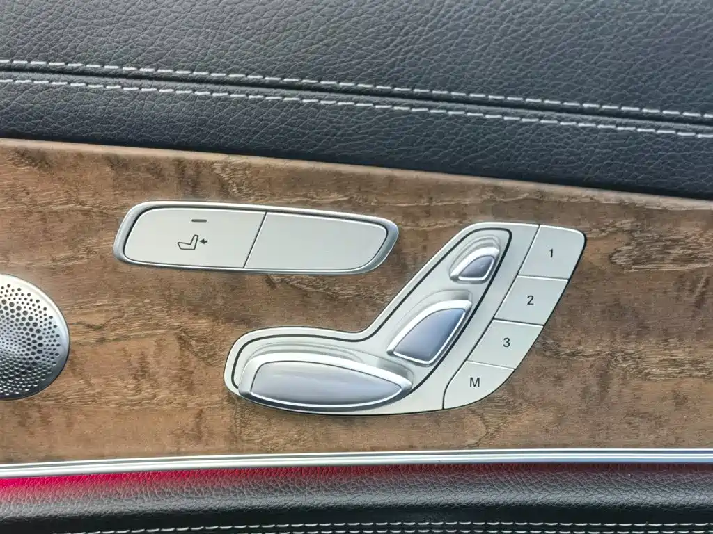 Mercedes-Benz E-Class — миниатюра 39