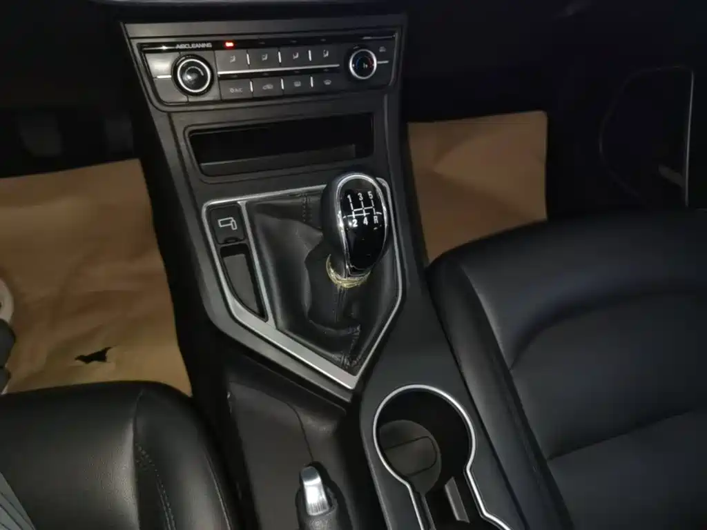 Geely Vision — миниатюра 14