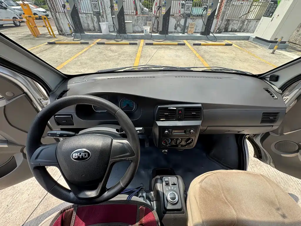 BYD 比亚迪V3 — миниатюра 10