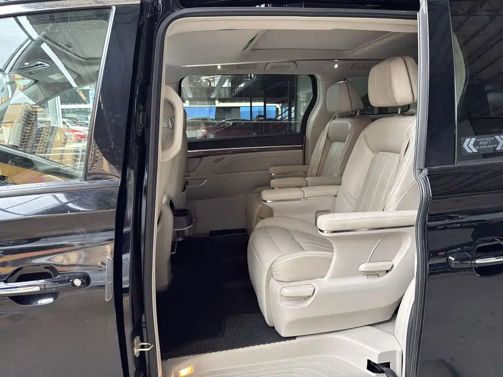 GAC Motor Trumpchi M8 — миниатюра 4