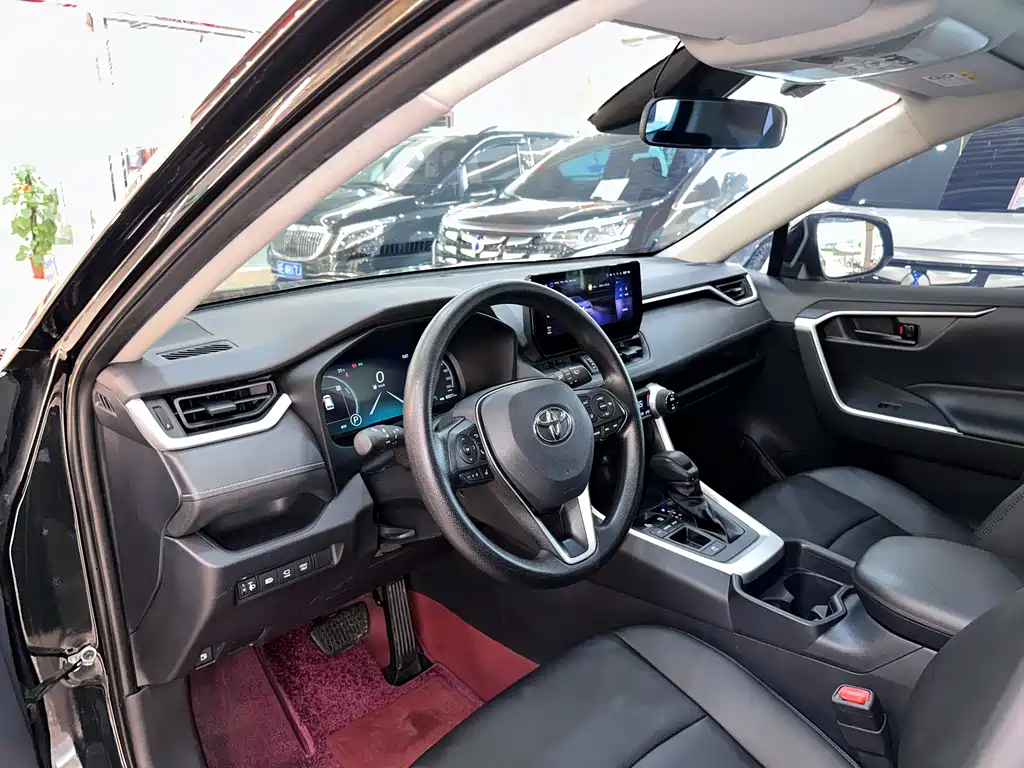 TOYOTA RAV4 RONGFANG