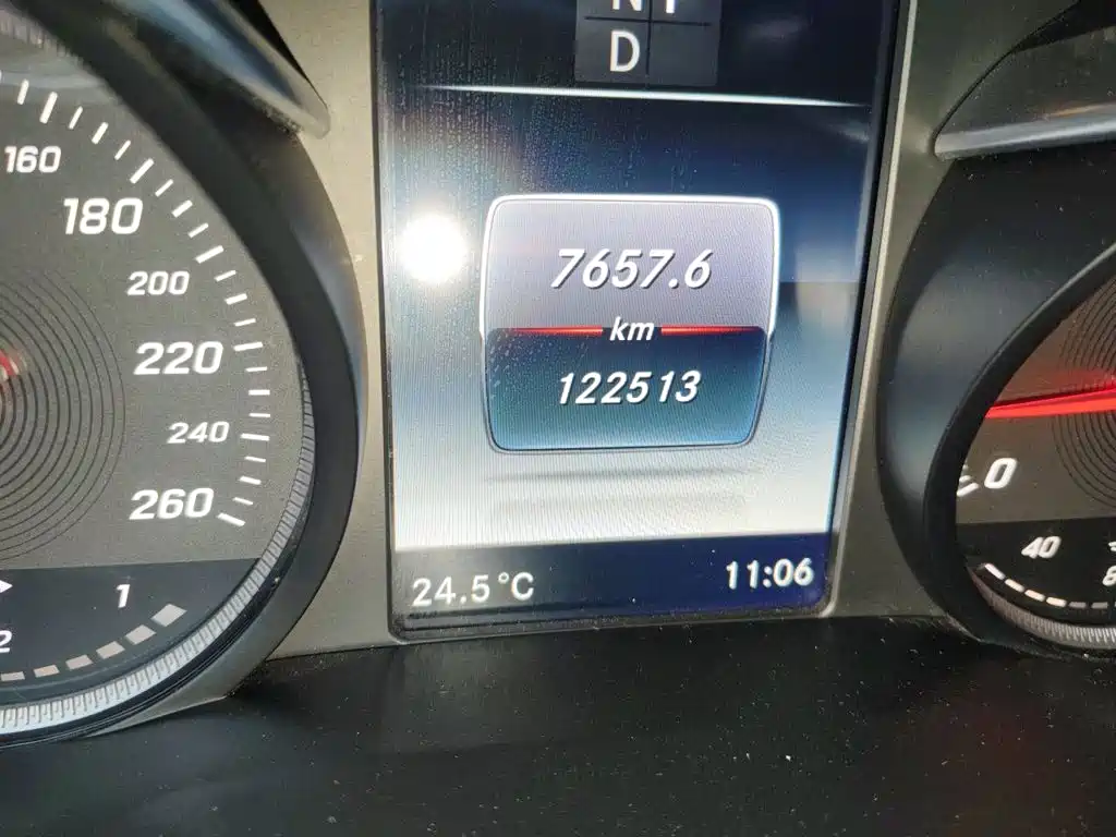 Mercedes-Benz GLC — миниатюра 8
