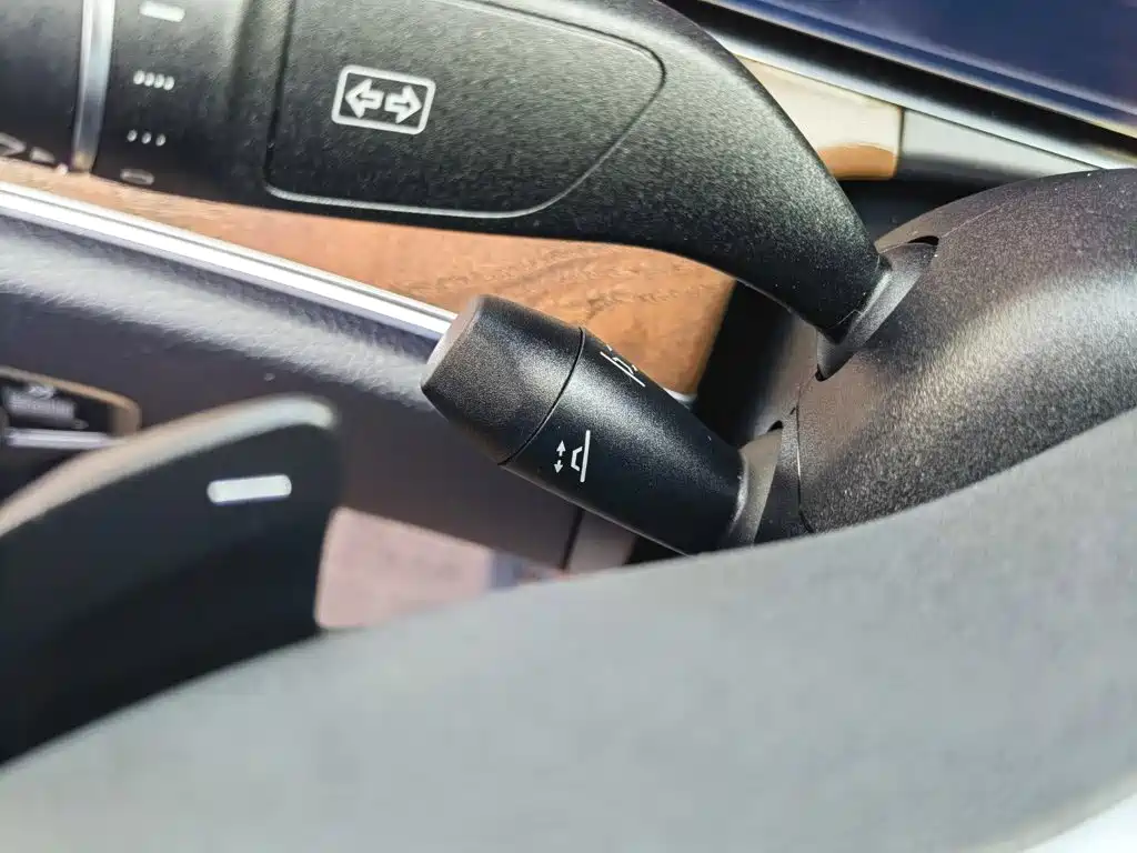 Mercedes-Benz E-Class — миниатюра 34