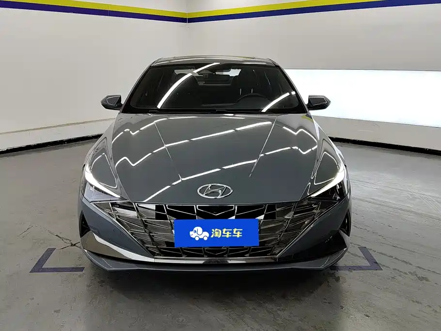 Hyundai Elantra — миниатюра 2