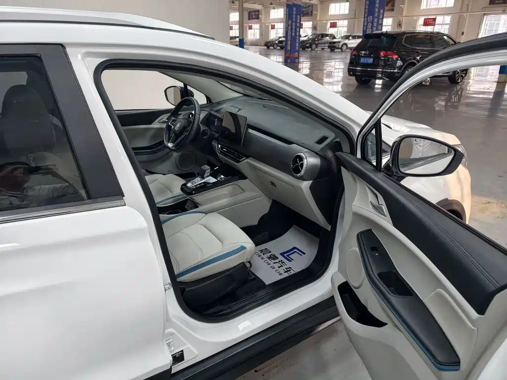 BYD Yuan Pro — миниатюра 17