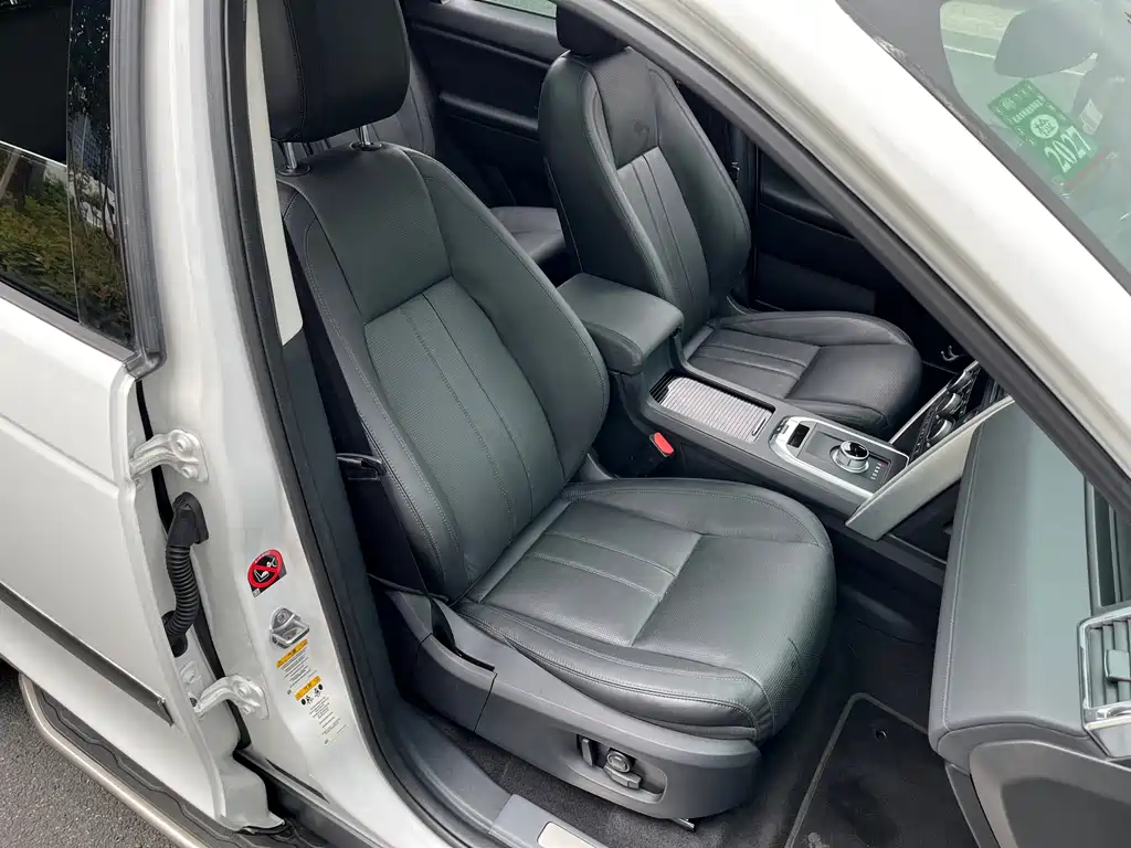 Land Rover Discovery Sport — миниатюра 17