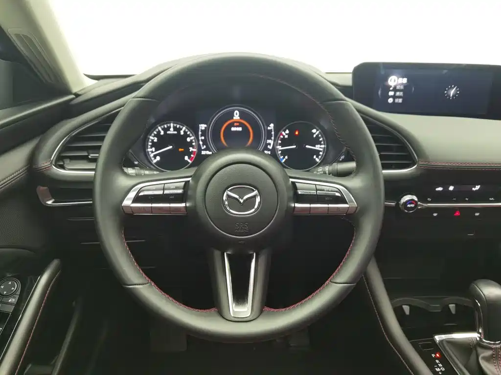 Mazda 3 Axela — миниатюра 11