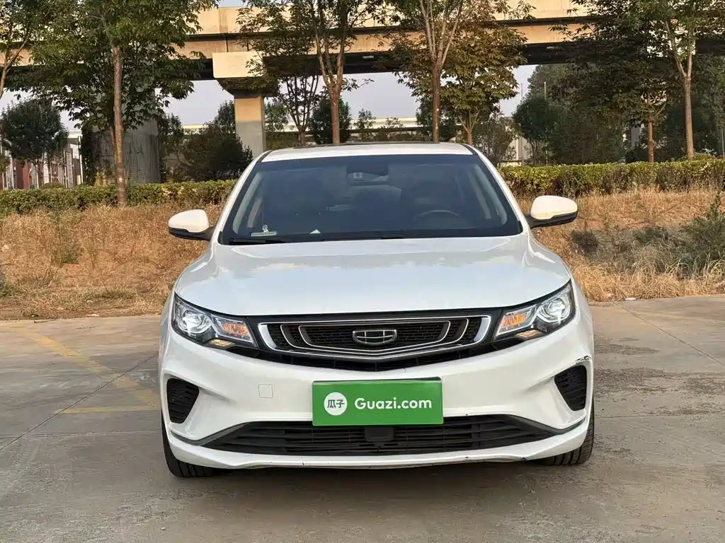 Geely Emgrand GL — миниатюра 3