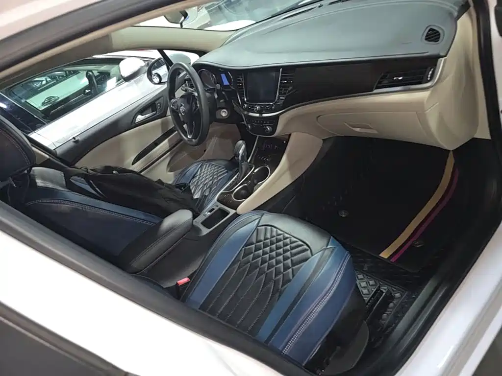 Buick Verano — миниатюра 25