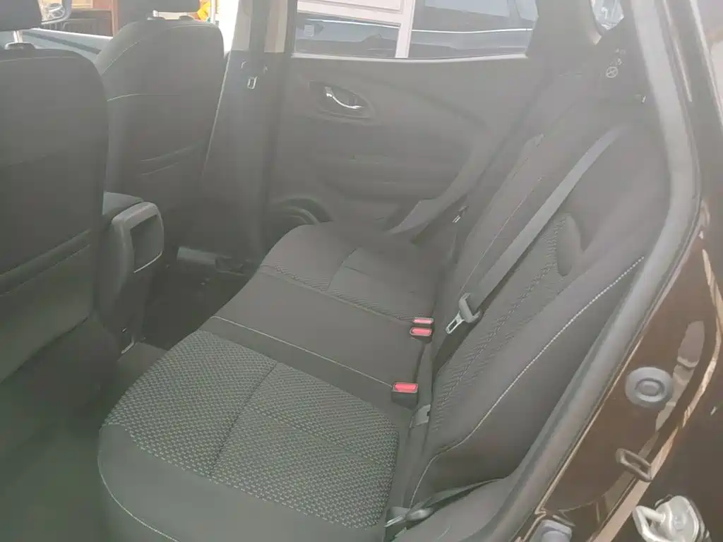 Renault Kadjar — миниатюра 17