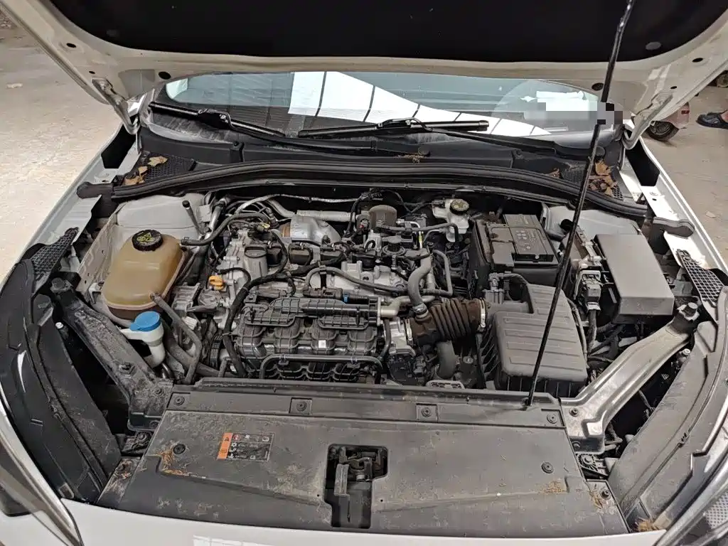 Roewe i5 — миниатюра 21