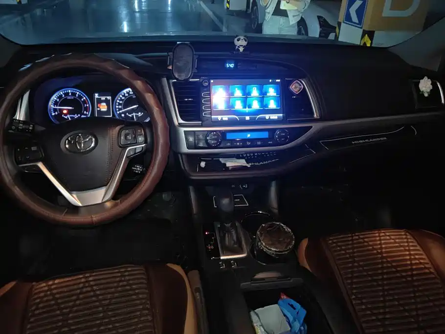 Toyota Highlander — миниатюра 12