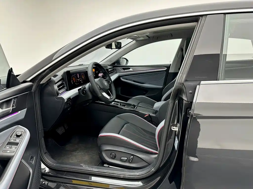 Volkswagen Lamando — миниатюра 12
