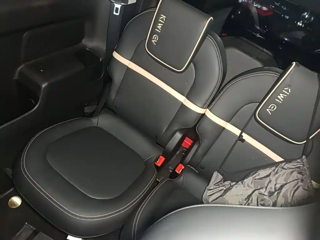 Baojun KiWi EV — миниатюра 17