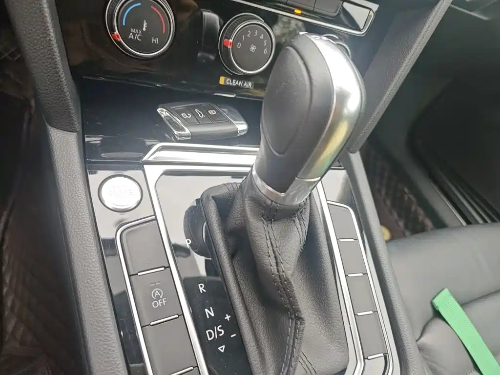 Volkswagen Magotan — миниатюра 10