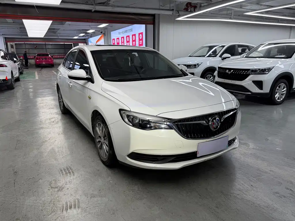 Buick Excelle — миниатюра 3