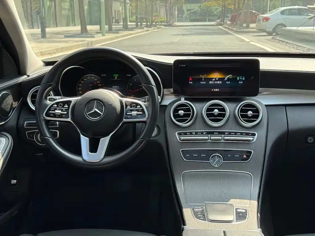 MERCEDES-BENZ C CLASS