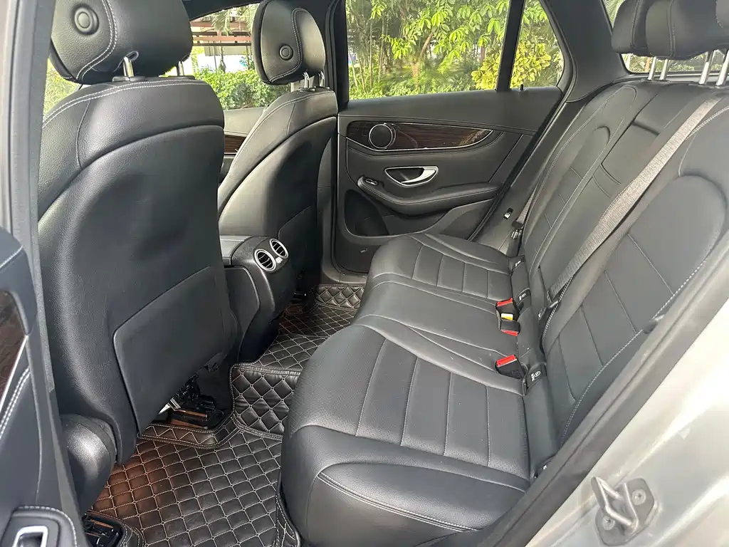Mercedes-Benz GLC — миниатюра 10