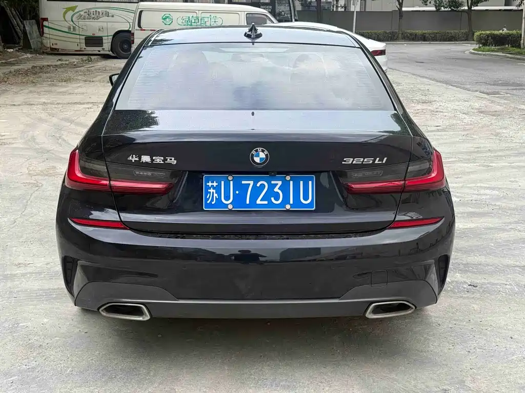 BMW 3 Series — миниатюра 9