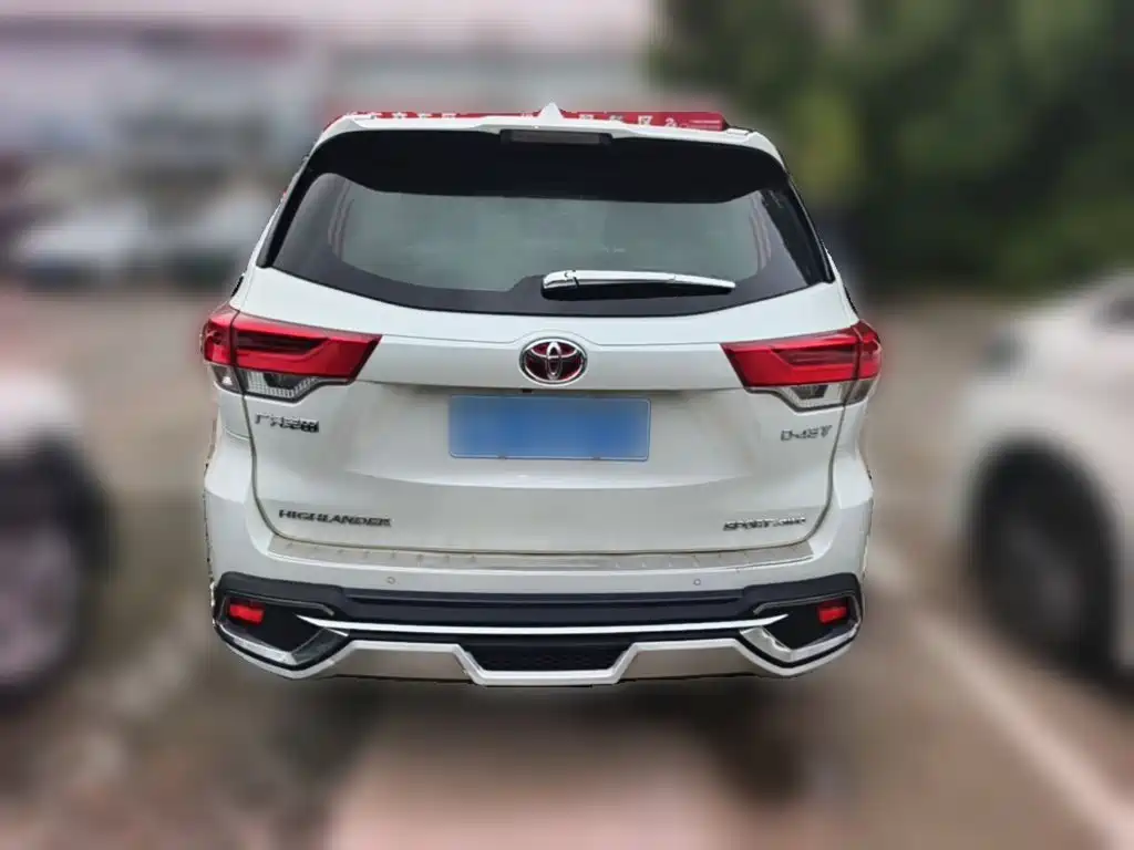 Toyota Highlander — миниатюра 8