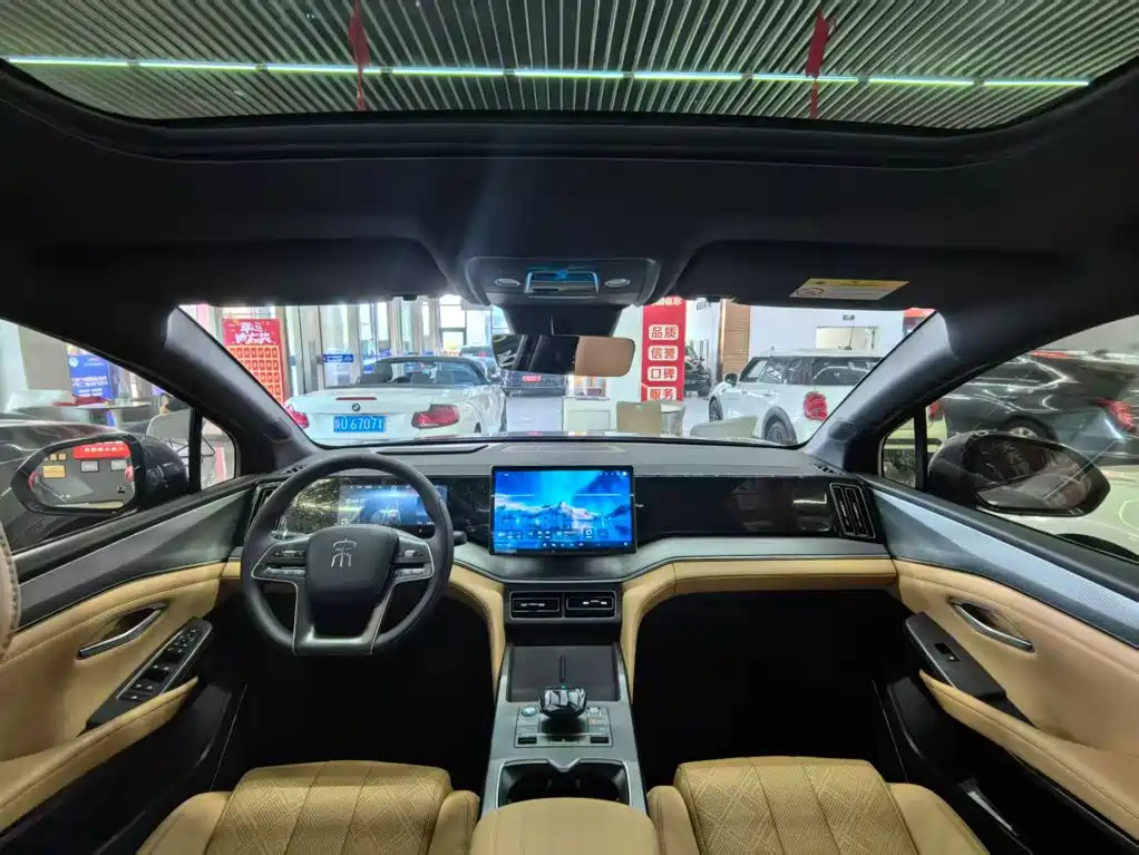 BYD L DM-i — миниатюра 11