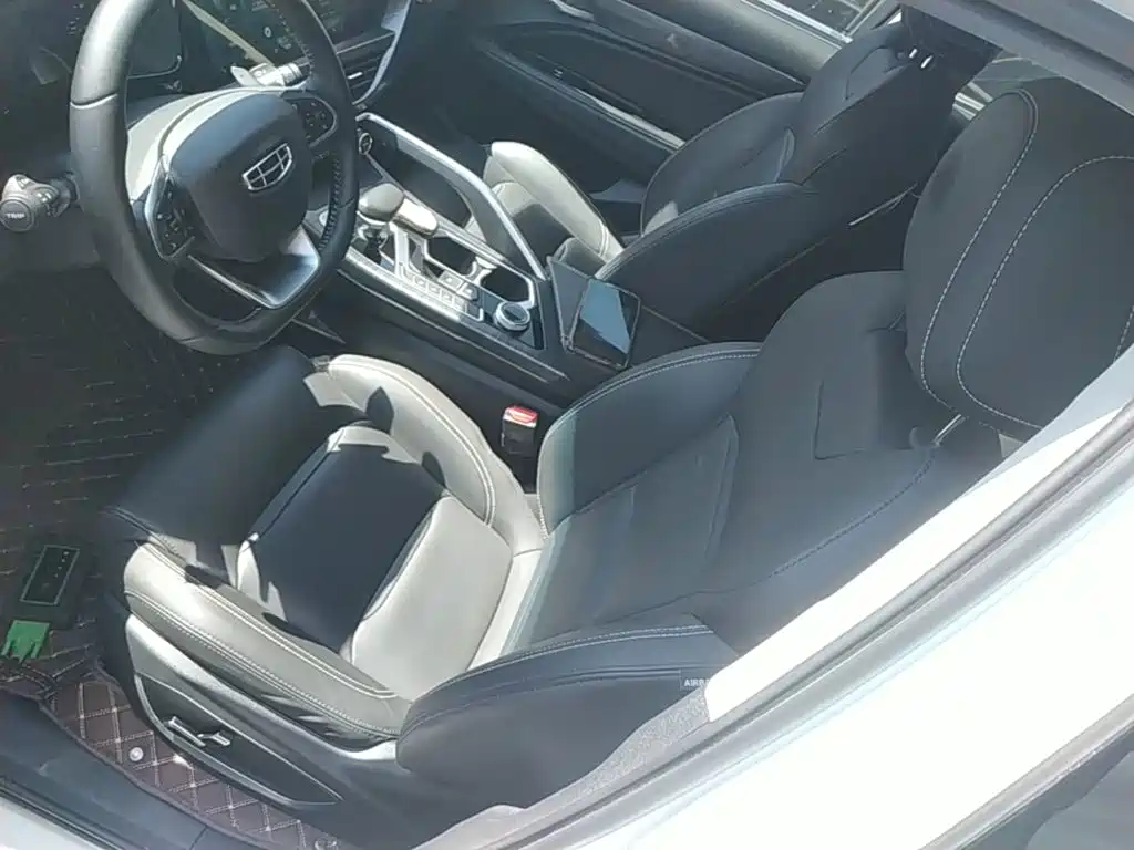 Geely Xingyue — миниатюра 15