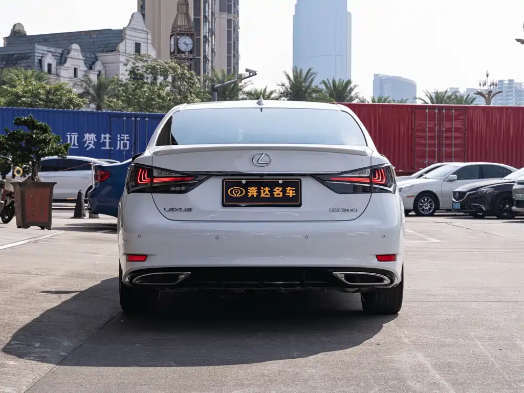 Lexus GS — миниатюра 5