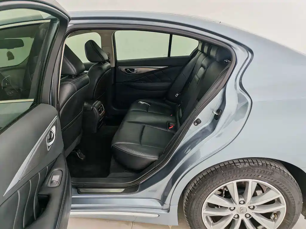 Infiniti Q50L — миниатюра 11