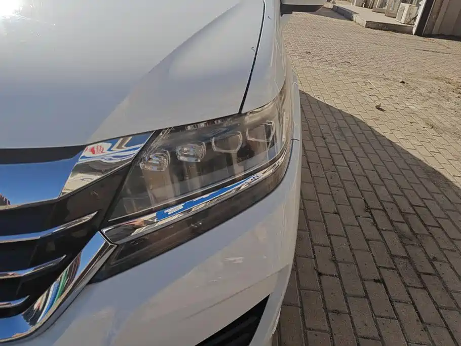 Honda Elysion — миниатюра 5