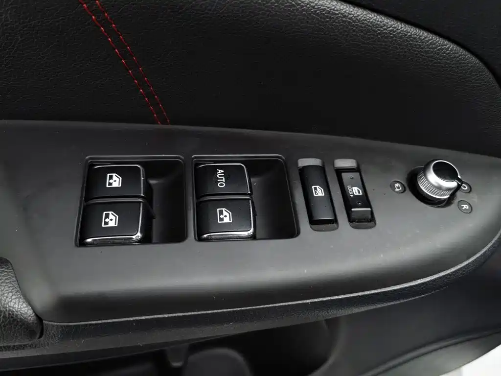 Changan CS75 — миниатюра 9