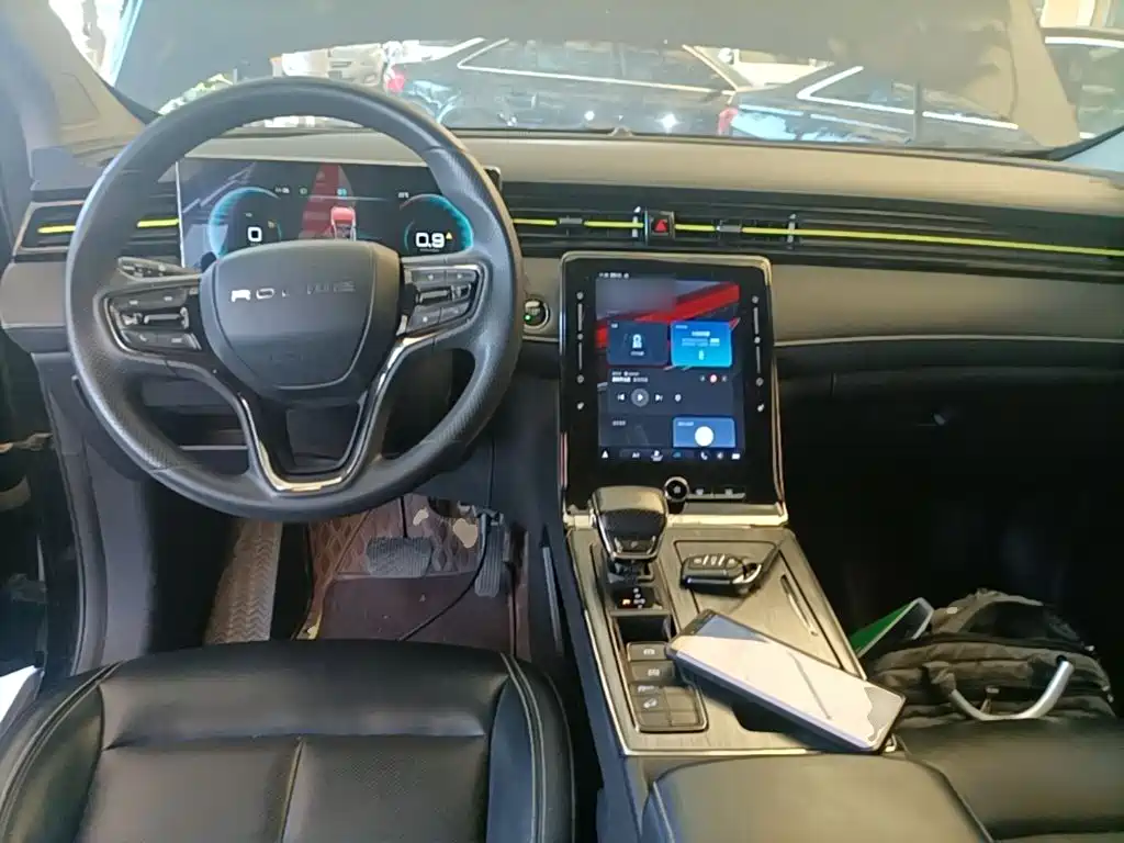 Roewe RX5 — миниатюра 10