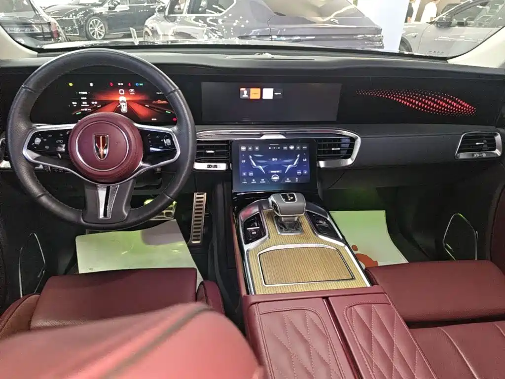 Hongqi Hongqi E-HS9 — миниатюра 10