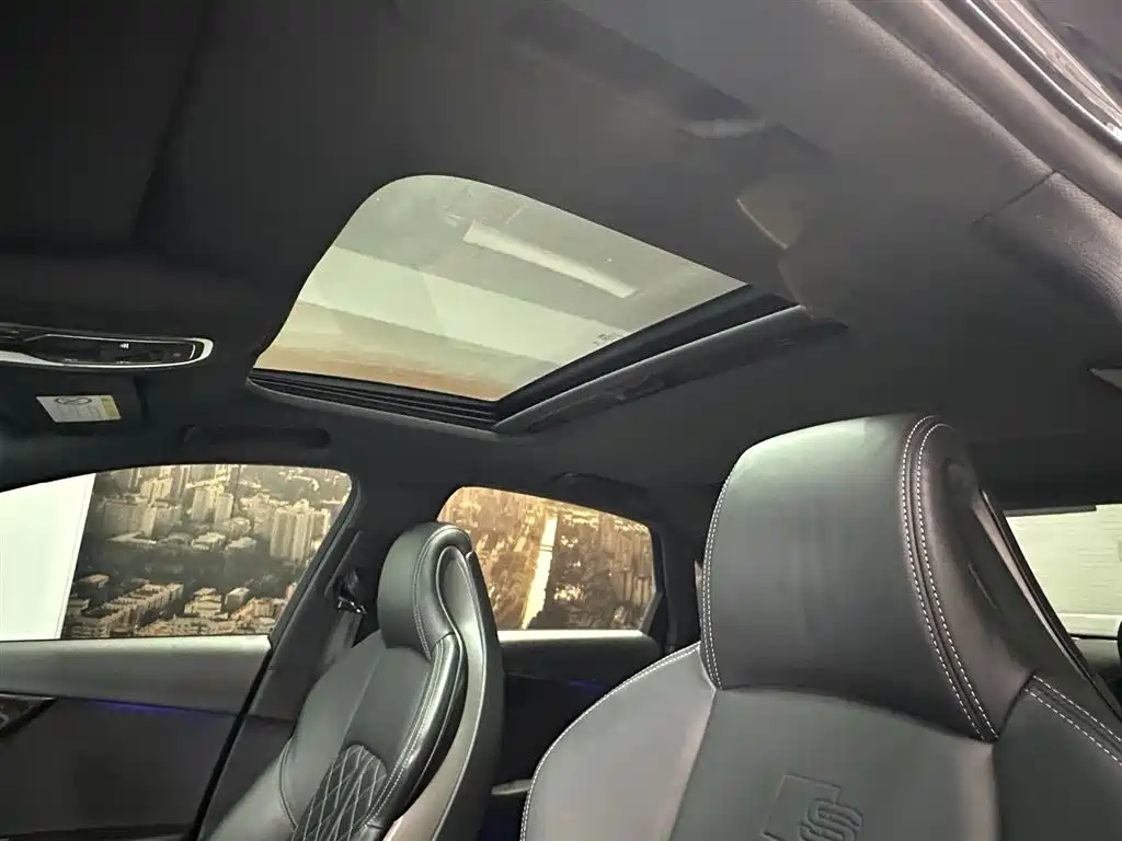 Audi S4 — миниатюра 10