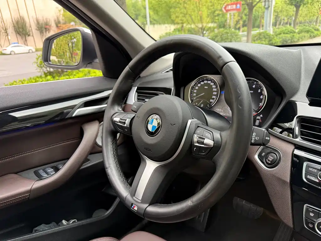 BMW X1 — миниатюра 14