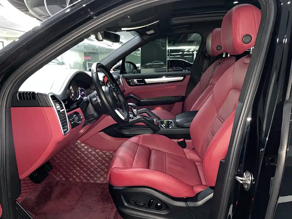 PORSCHE CAYENNE NEW ENERGY