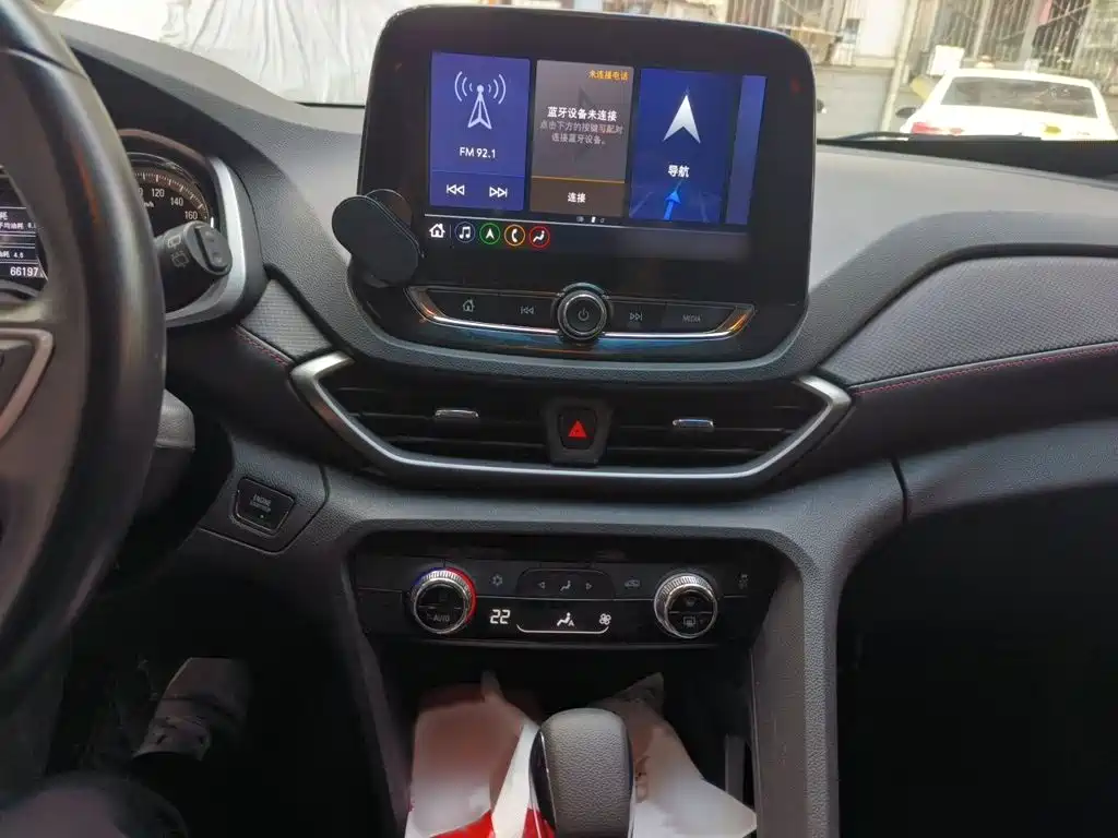 Chevrolet Volando — миниатюра 6