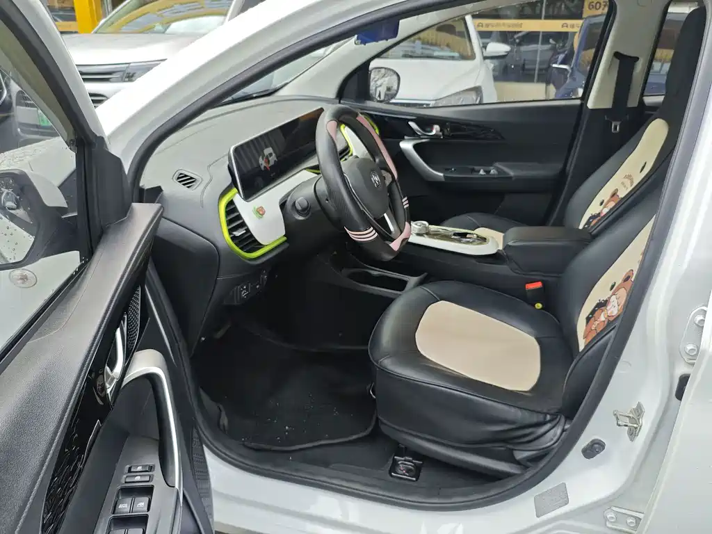 Changan Benben E-Star — миниатюра 5