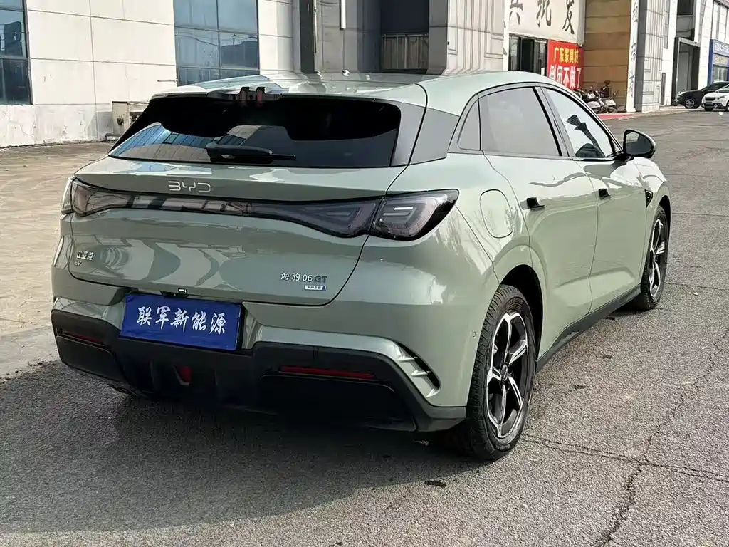 BYD SEAL 06GT