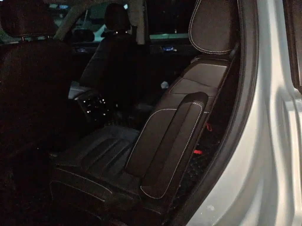 Volkswagen Teramont — миниатюра 13